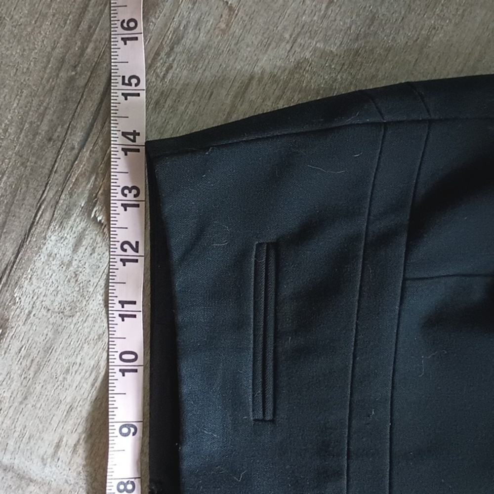 EXPRESS Basic Black Skirt - Picture 7 of 8